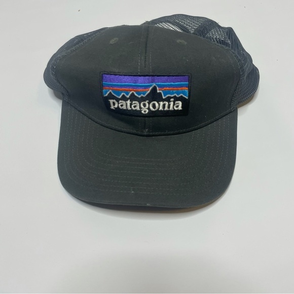 Patagonia Other - PATAGONIA classic black trucker hat with logo in the center OS
